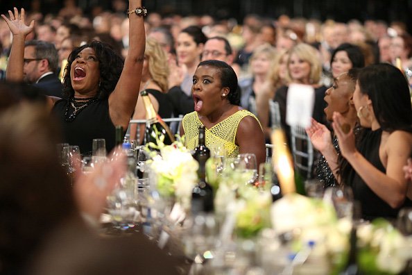 -uzo-aduba-sag-awards-red-carpet-orange-is-the-new-black