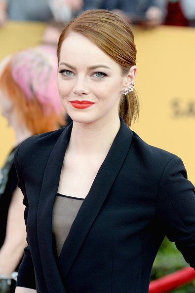 emma-stone-sag-awards-look-red-carpet