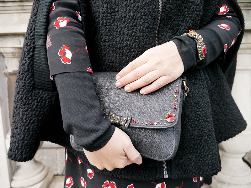 lfw-london-londres-semana-de-moda-mandy-blog-staring-look-do-dia-street-style-poncho-braco-mango-miu-miu-bota-galocha-melissa-capa-trend-long-bob-hair-bangs-somerset-house-winter-fall-2015-fw