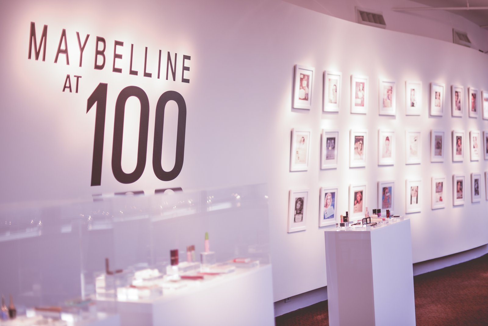 maybelline-100-anos-years-aniversario-nova-york-ny-nyc-new-york-produtos-antigos-festa-evento-blog-starving-embalagem-make-maquiagem