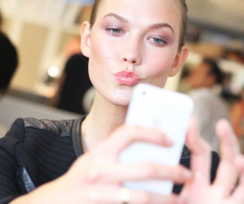 karlie-kloss-vlogueira-youtube-canal-klossy-vlog-video