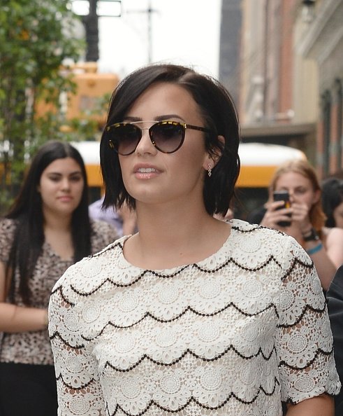 NEW YORK, NY - MAY 28: Singer Demi Lovato seen leaving her hotel on May 28, 2015 in New York City. (Photo by Raymond Hall/GC Images)