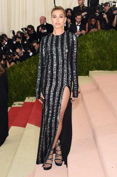 NEW YORK, NY - MAY 02:  Model Hailey Rhode Baldwin attends the "Manus x Machina: Fashion In An Age Of Technology" Costume Institute Gala at Metropolitan Museum of Art on May 2, 2016 in New York City.  (Photo by Jamie McCarthy/FilmMagic)