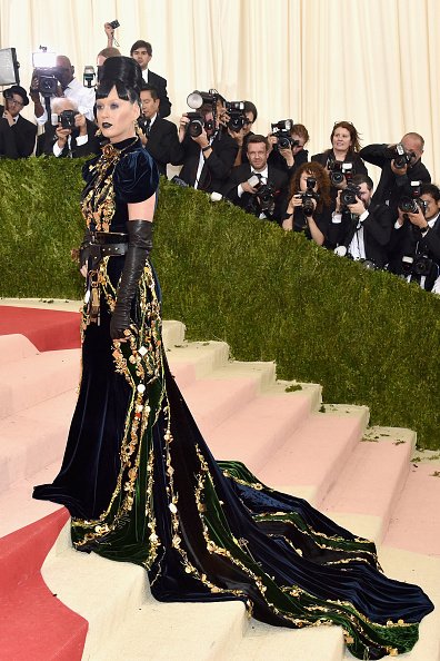 NEW YORK, NY - MAY 02:  Katy Perry attends the "Manus x Machina: Fashion In An Age Of Technology" Costume Institute Gala at Metropolitan Museum of Art on May 2, 2016 in New York City.  (Photo by John Shearer/Getty Images)