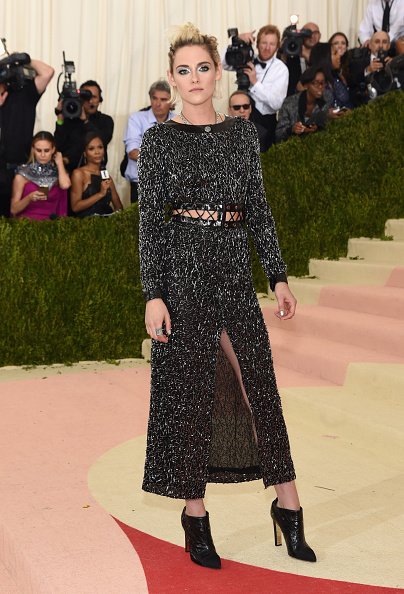 attends the "Manus x Machina: Fashion In An Age Of Technology" Costume Institute Gala at Metropolitan Museum of Art on May 2, 2016 in New York City.