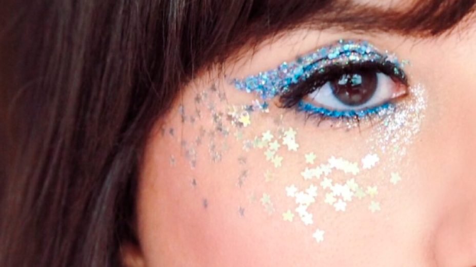 como-remover-glitter-purpurina-carnaval-make-maquiagem-dica-beleza-carna-starving-blog