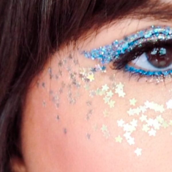 como-remover-glitter-purpurina-carnaval-make-maquiagem-dica-beleza-carna-starving-blog
